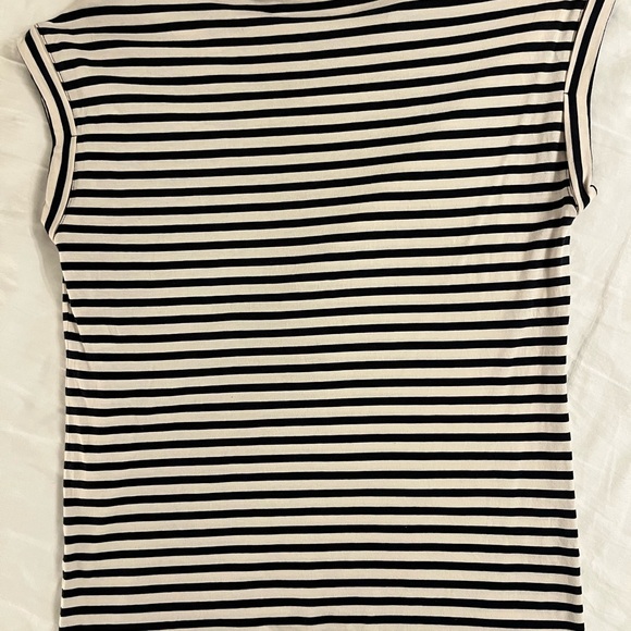 Women's Black and White Striped Top - Picture 4 of 5
